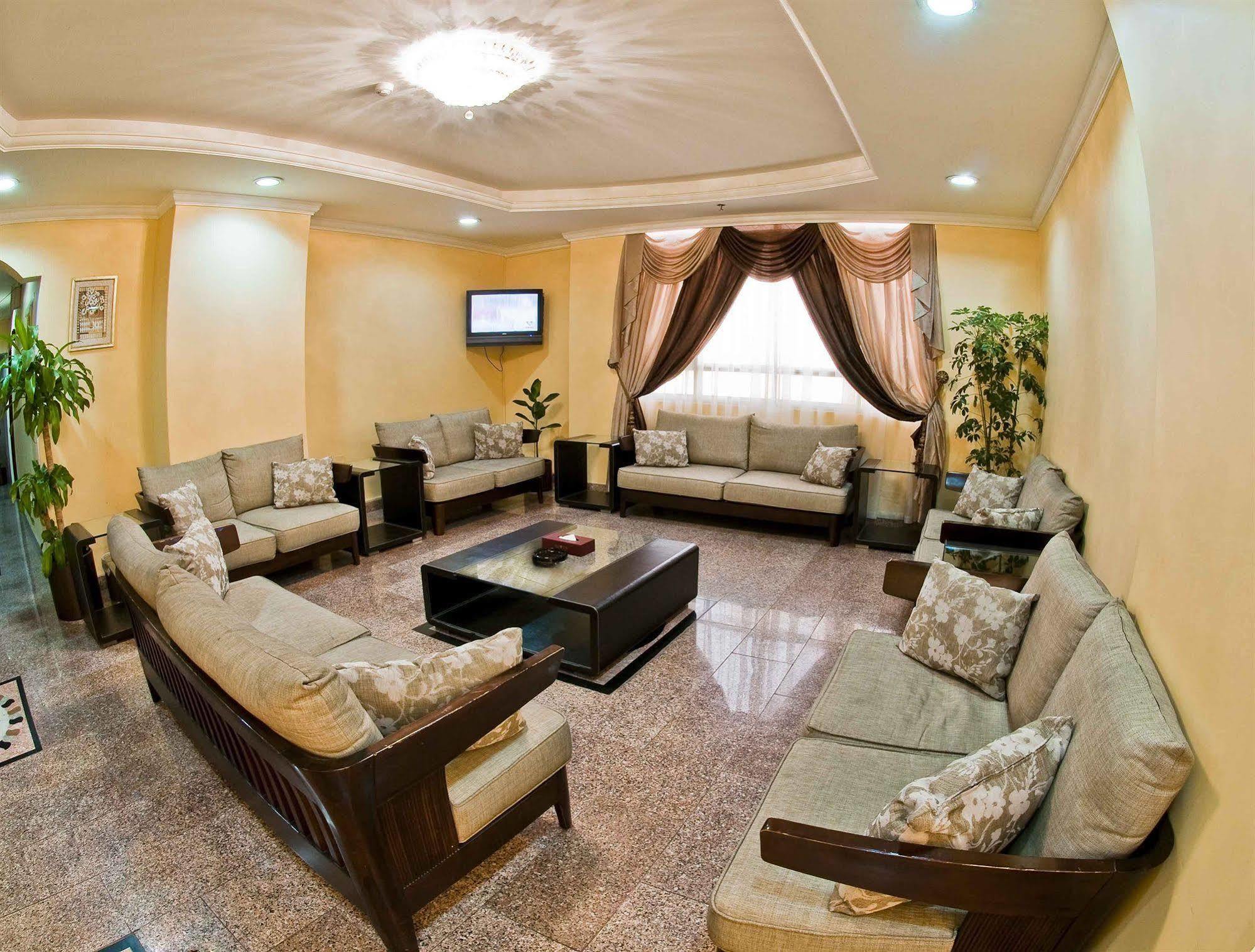 La Villa Hotel Doha Quarto foto